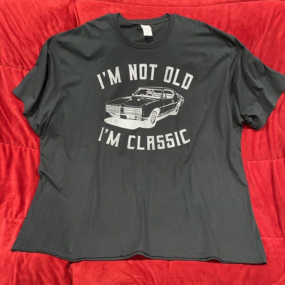 Port & Company Black T-shirt 5XL printed “ I’m not old I’m classic “New